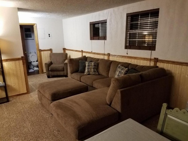 Oakland Motel image 28